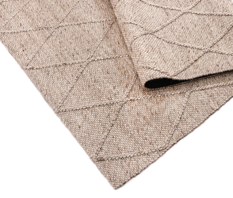 Hallie rug in Oyster – view 4