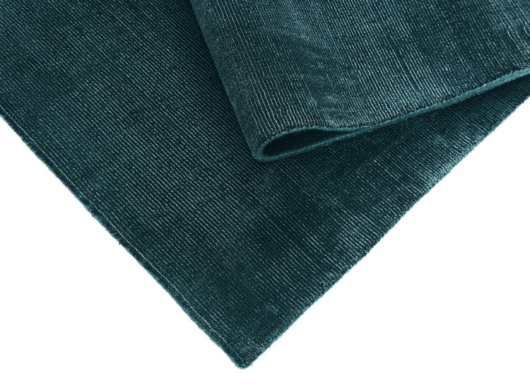 Kaliah rug in Petrol – view 4
