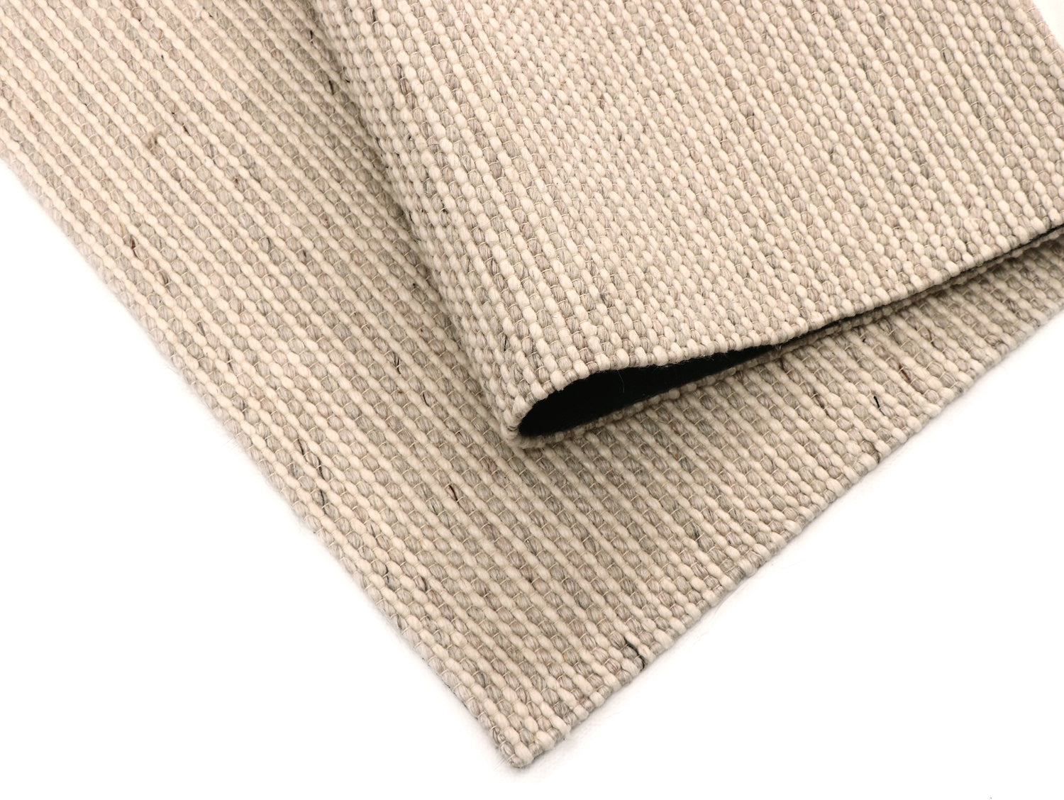 Bela rug in Multi – view 4