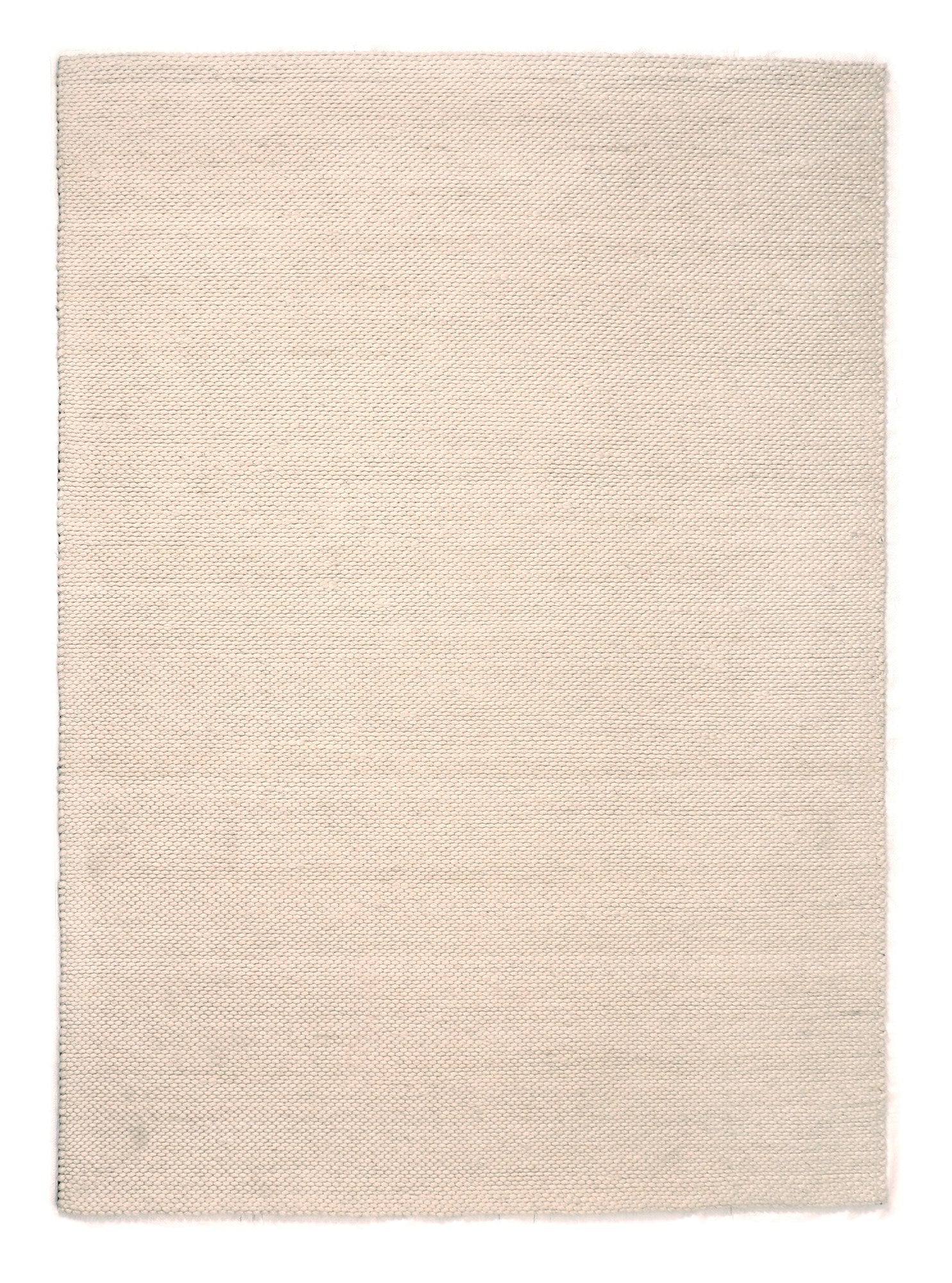 Bela rug in White – full rug view