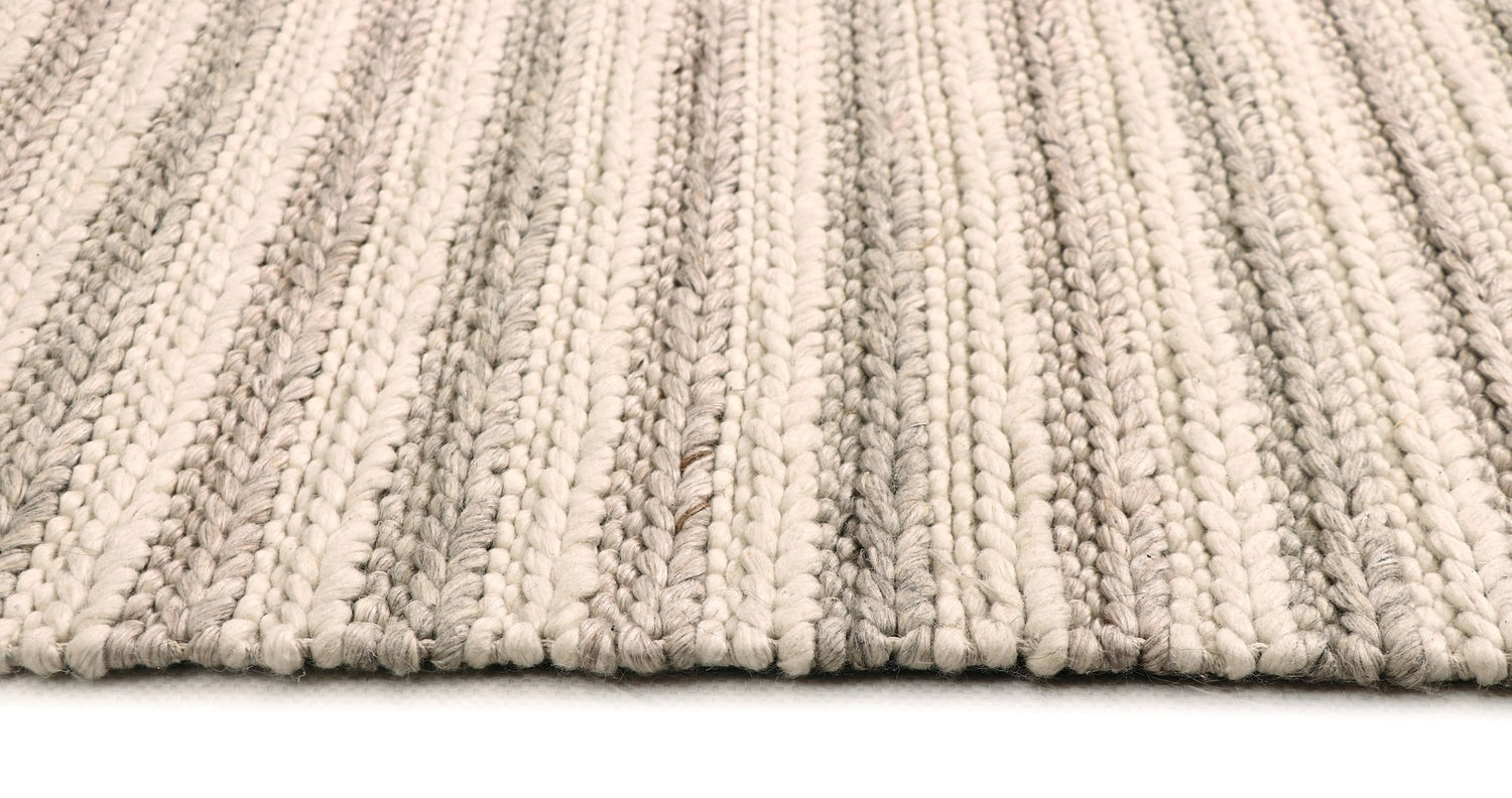 Choti rug in Multi – view 3