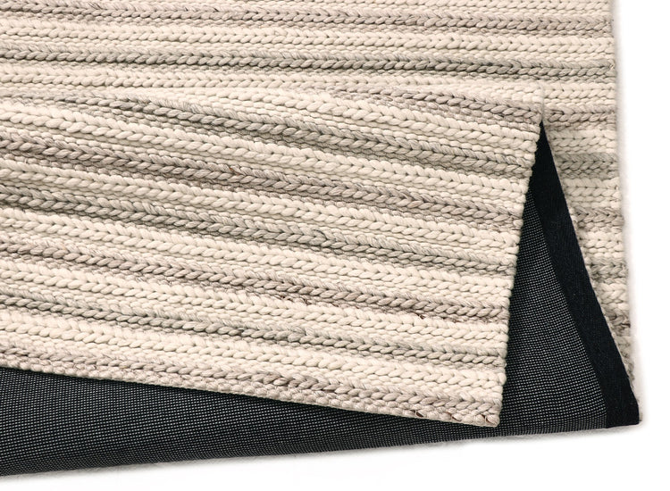 Choti rug in Multi – view 4