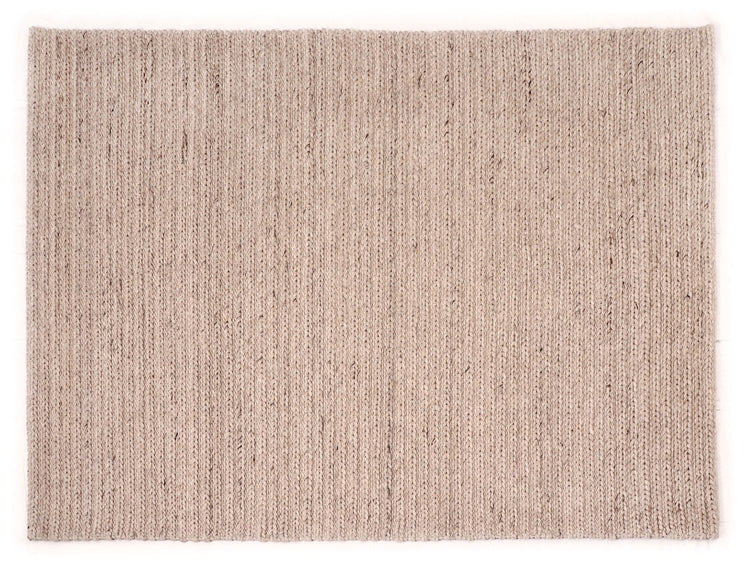 Choti rug in Oyster – full rug view