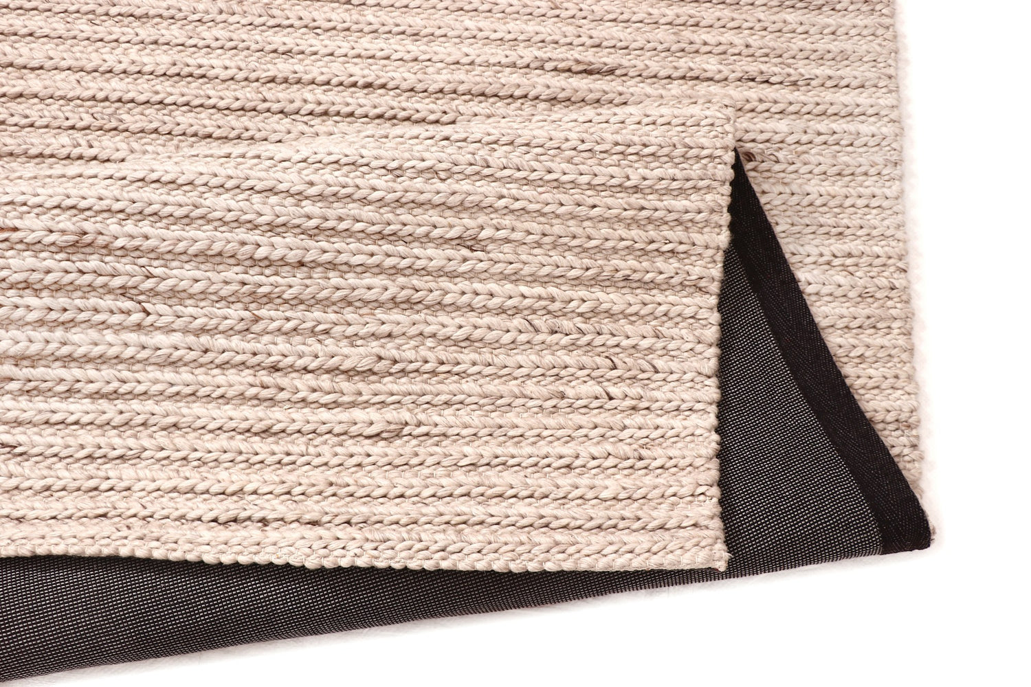 Choti rug in Oyster – view 3