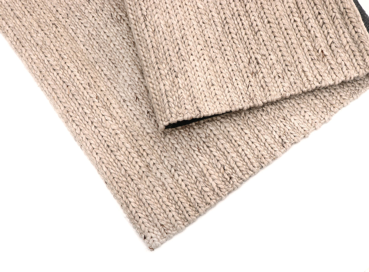 Choti rug in Oyster – view 4