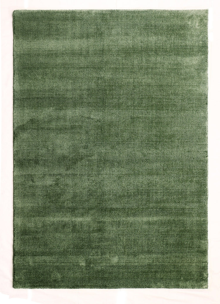 Kaliah rug in Olive – full rug view