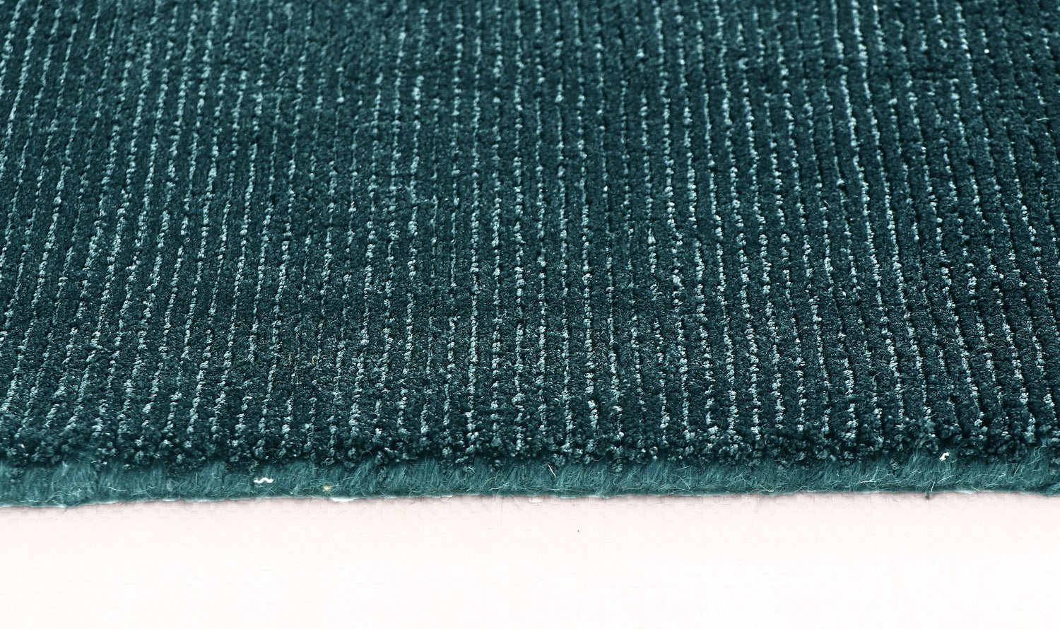 Kaliah rug in Petrol – view 2